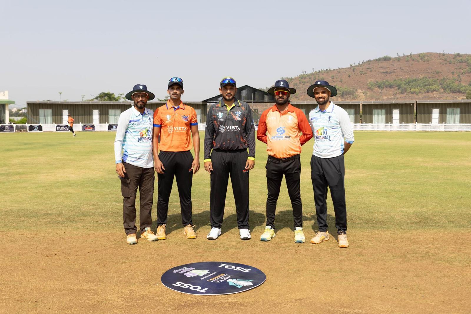Captains and umpires at the toss